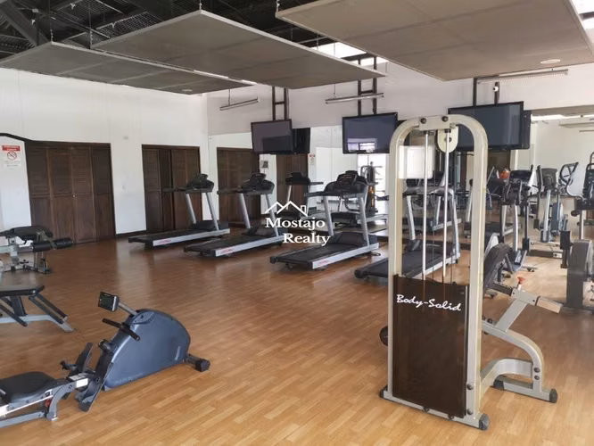 Alquiler de casa esquinera, Condominio Parques del Sol, Santa Ana - Imagen 15