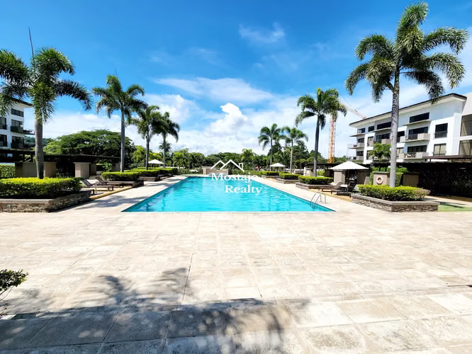 Alquiler de casa esquinera, Condominio Parques del Sol, Santa Ana - Imagen 14