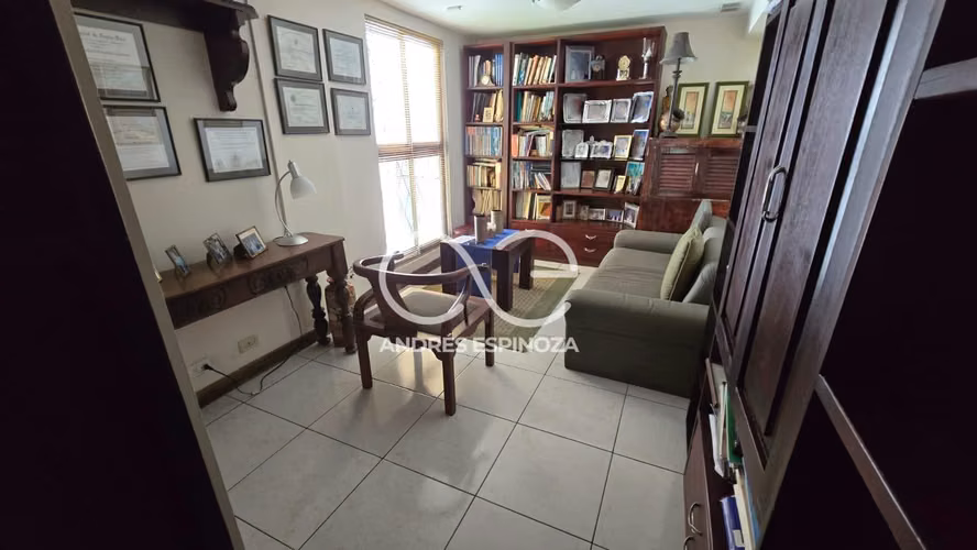 AE ARQUITECTURA | VENTA CASA PINARES CURRIDABAT AE 1168