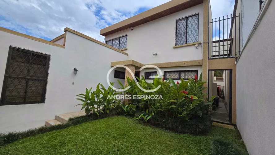 AE ARQUITECTURA | VENTA CASA PINARES CURRIDABAT AE 1168
