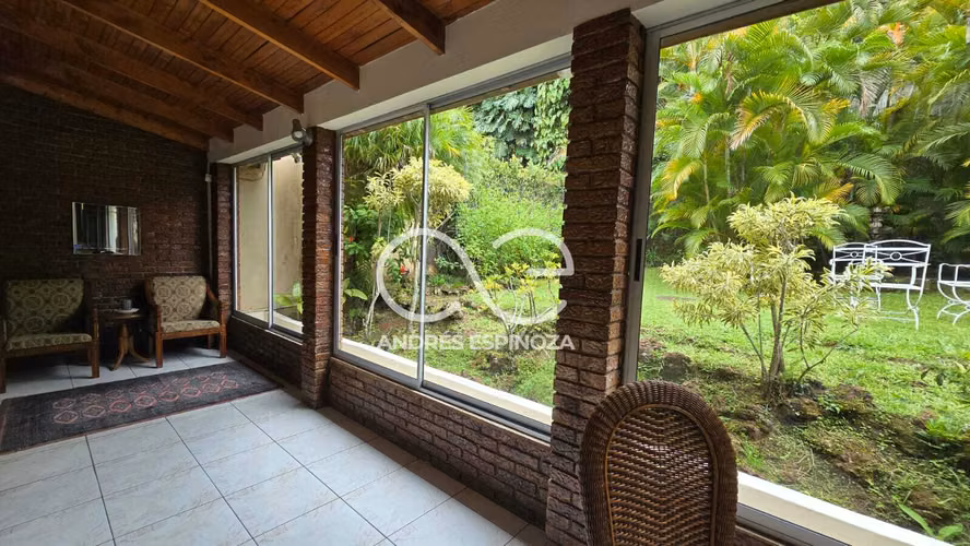 AE ARQUITECTURA | VENTA CASA PINARES CURRIDABAT AE 1168