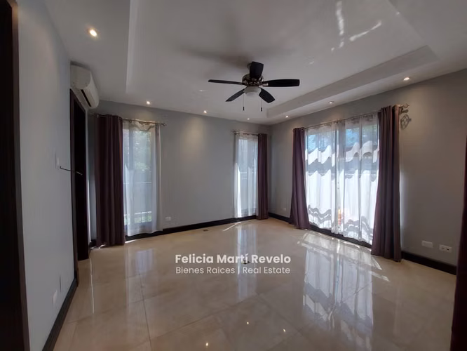 VENTA Lujosa Casa 5 hab. en Hacienda del Sol - Imagen 5