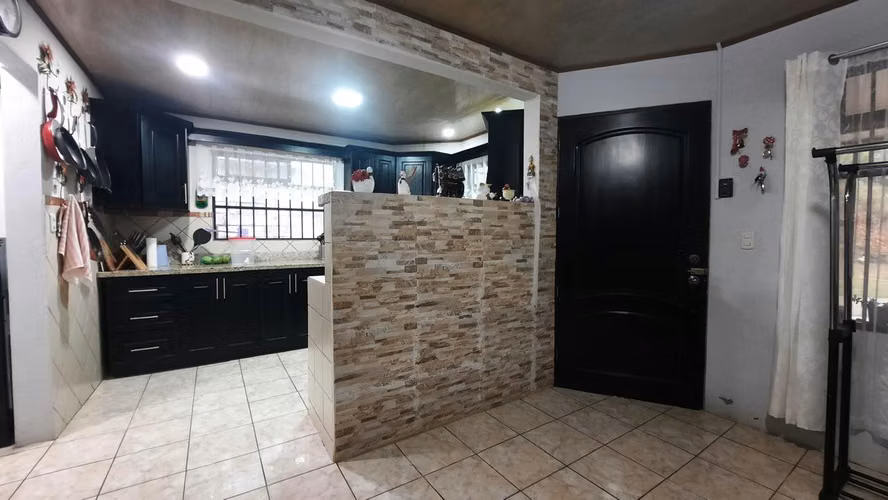 CASA CON 3 HAB, LA PAZ, SAN RAMÓN, ALAJUELA
