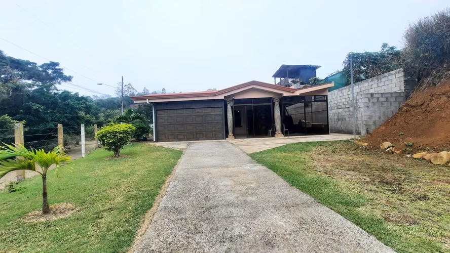 CASA CON 3 HAB, LA PAZ, SAN RAMÓN, ALAJUELA