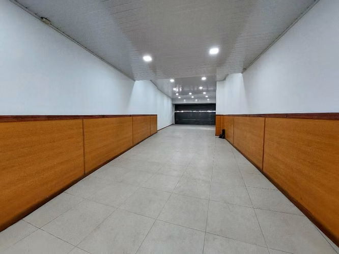 Local San José Centro- Fte calle- alto tránsito peatonal - Imagen 13
