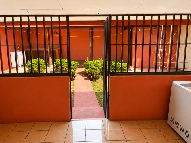 CASA EN VENTA EN OROTINA CENTRO