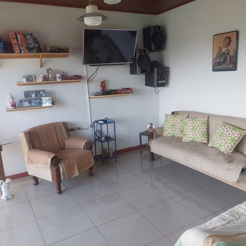 CASA Y CABAÑA,  SAN RAMÓN,CON GRAN ZONA VERDE, SAN RAMÓN, ALAJUELA