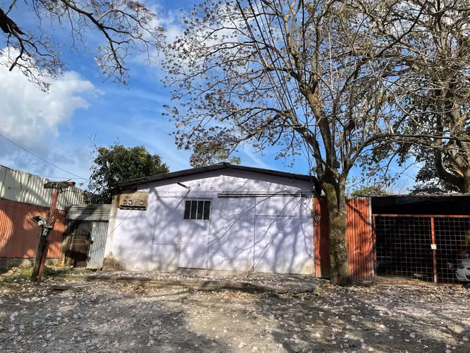 Venta de lote de uso mixto en Guachipelín de Escazú - EU