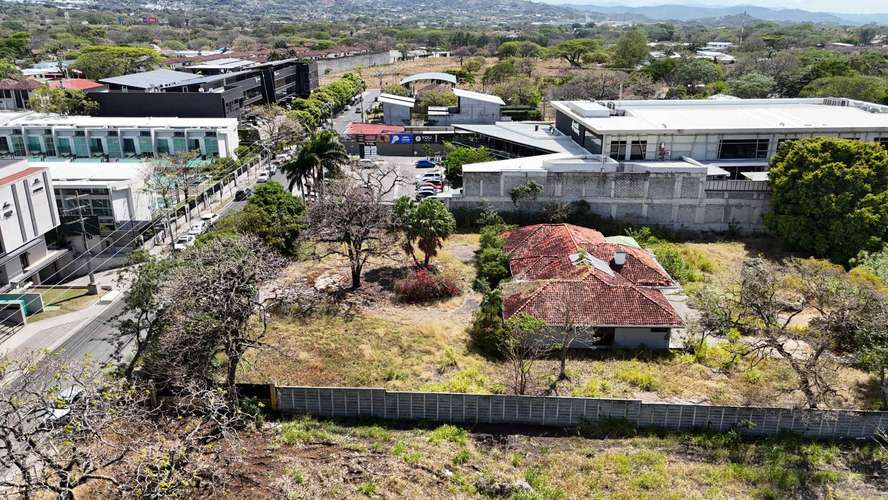 ¡Oportunidad Única de Inversión en Lindora, Santa Ana! - Imagen 14