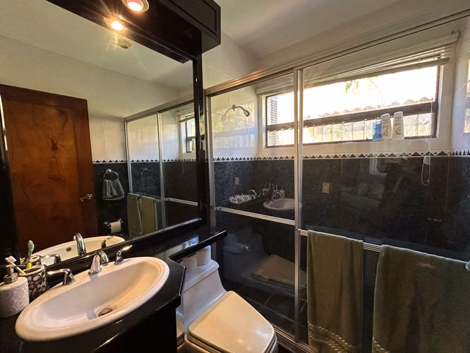 SE VENDE CASA EN CONDOMINIO EXCLUSIVO - LINDORA - SANTA ANA