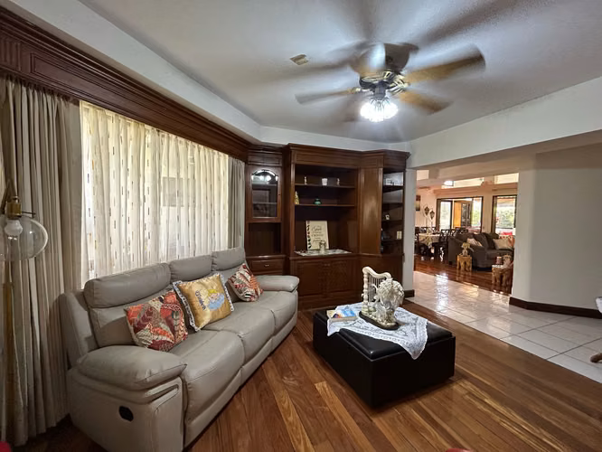 SE VENDE CASA EN CONDOMINIO EXCLUSIVO - LINDORA - SANTA ANA
