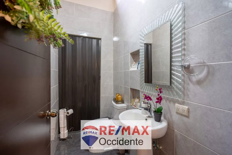 Casa en Venta , Condominio  Grecia