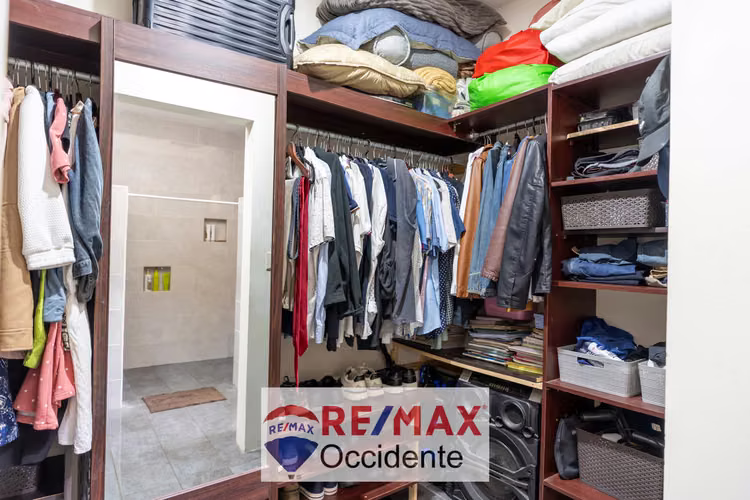 Casa en Venta , Condominio  Grecia