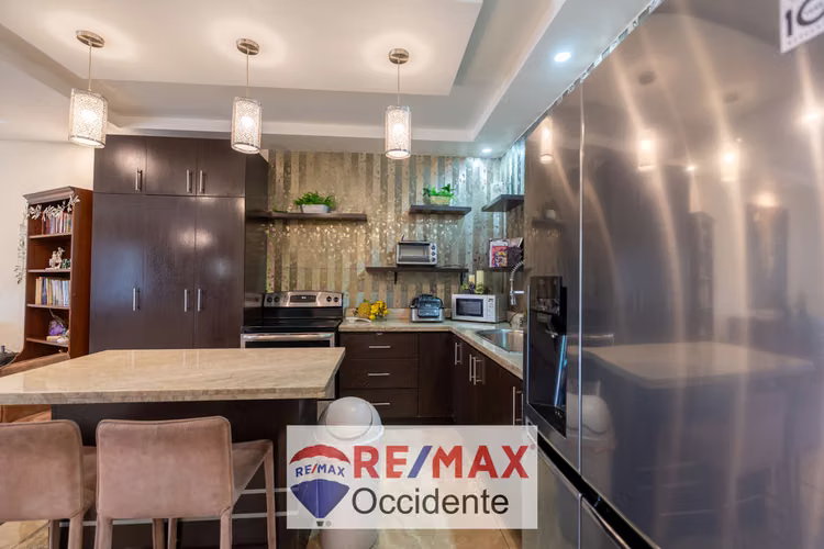 Casa en Venta , Condominio  Grecia
