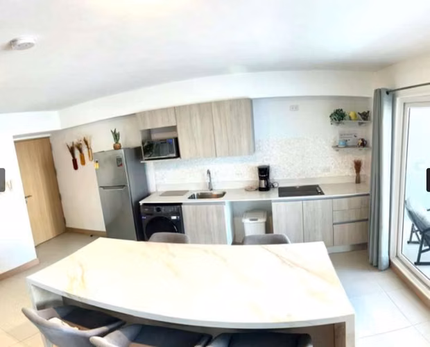 Venta de Condo-El Tesoro de la Playa: Lujo y Confort - Imagen 4