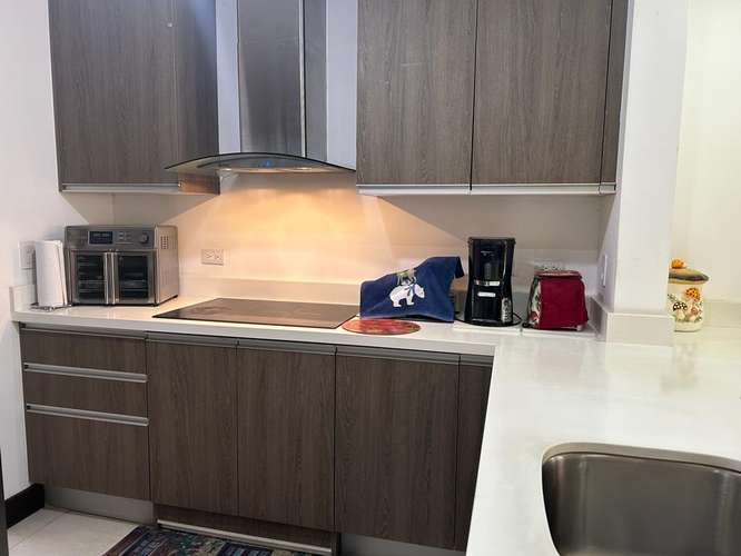 VENTA DE CASA EN GUACHIPELÍN* - Imagen 4