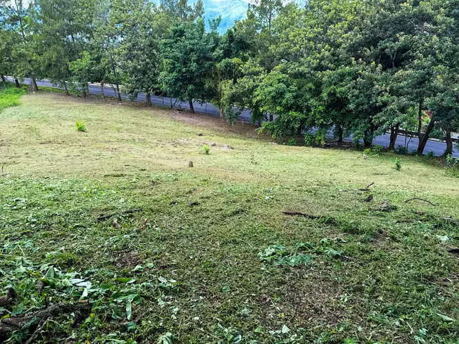 Venta de Lote en Bello Horizonte Escazú uso residencial para segregar - Imagen 9