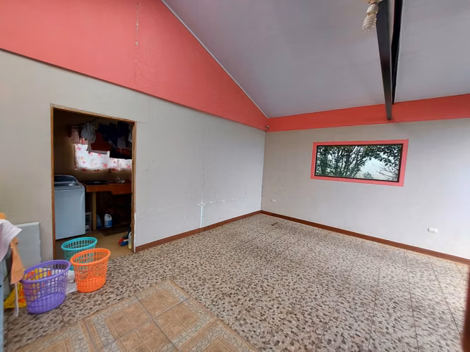 Casa en venta en Zarcero, zona de aire puro y fresco - Imagen 11