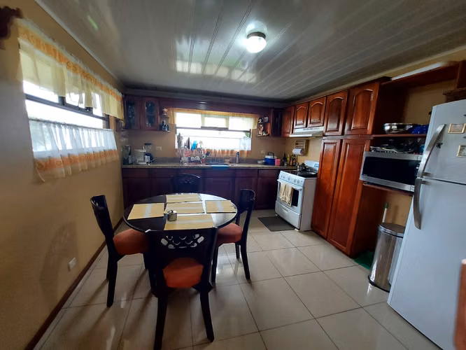 Casa en venta en Zarcero, zona de aire puro y fresco - Imagen 19