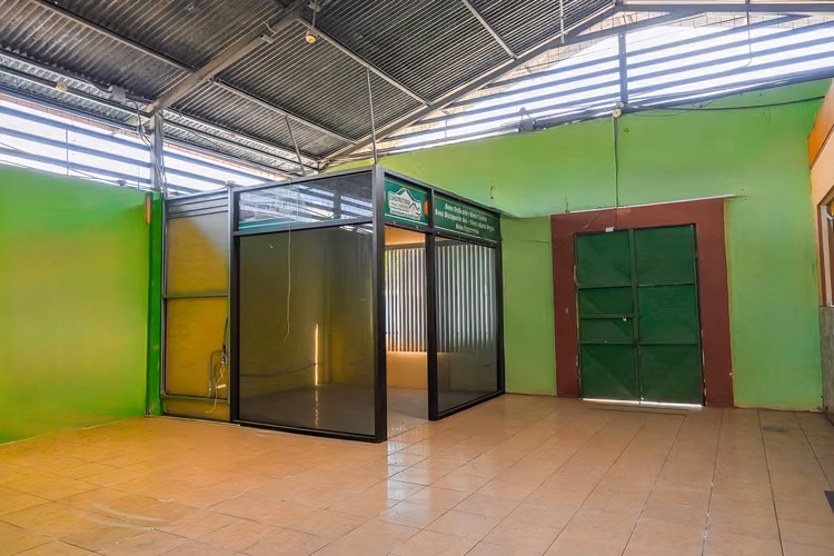 Venta de bodegas en Cariari, Guápiles