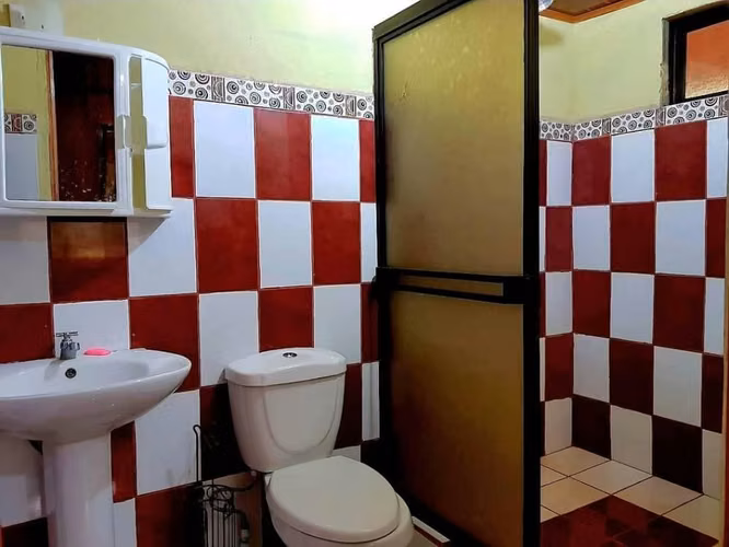 Venta Quinta Lagunas de Turrubares , San José