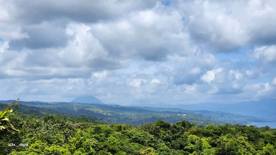 15 Hectáreas con Vista al Lago y Volcán Arenal - Imagen 9