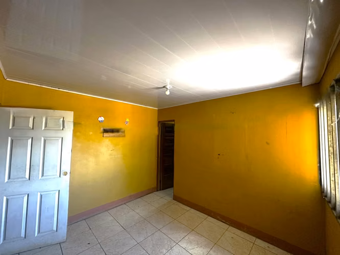 Local comercial en venta en La Cruz, Guanacaste. Ideal para restaurante o bar