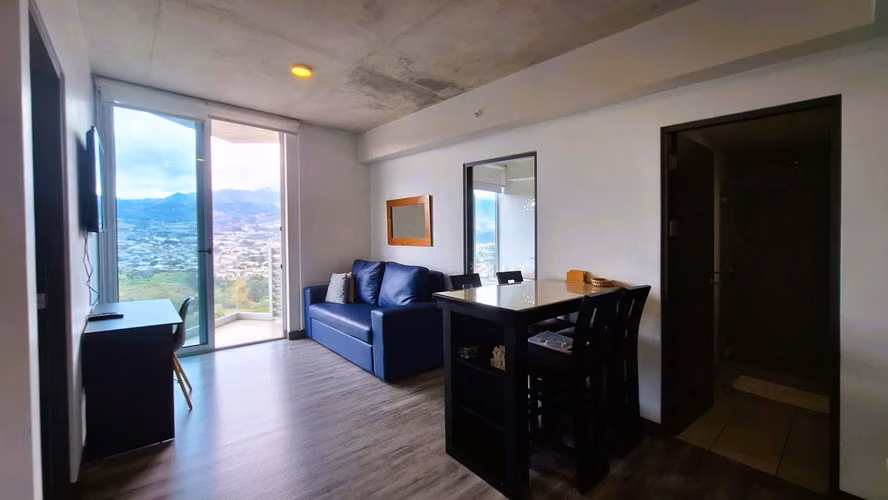 VENTA Apartamento con inquilino en La Sabana especial para inversión - Imagen 2