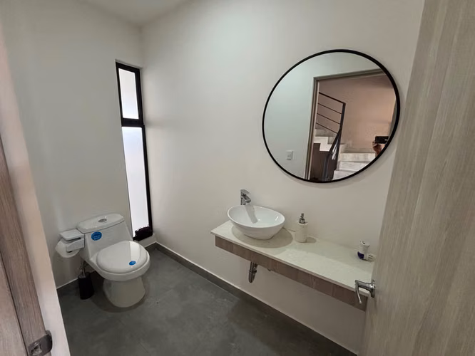 Venta de casa nueva y moderna en condominio en Tres Ríos, 5740