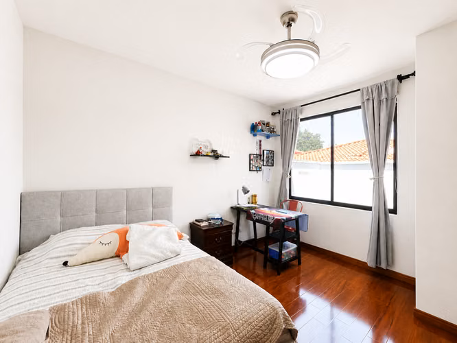 Venta de Casa en Guachipelín, Escazú – Condominio Privado