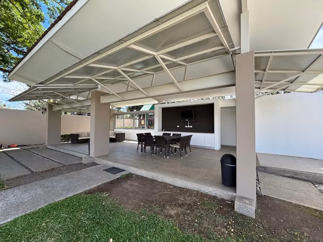 Venta de moderna casa en condominio en Santa Ana, 5739 - Imagen 3