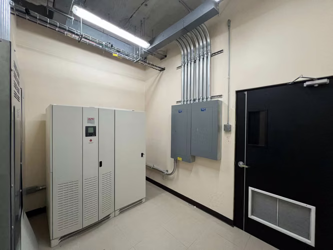 SE ALQUILA OFICINA EN EDIFICIO CON UBICACIÓN ESTRATÉGICA (ZAPOTE, SAN JOSÉ)