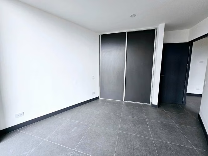 VENDO APARTAMENTO DE LUJO EN BARRIO DENT - Imagen 5