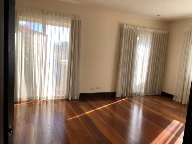 Venta de casa en condominio, en Lomas de Curridabat id 39193