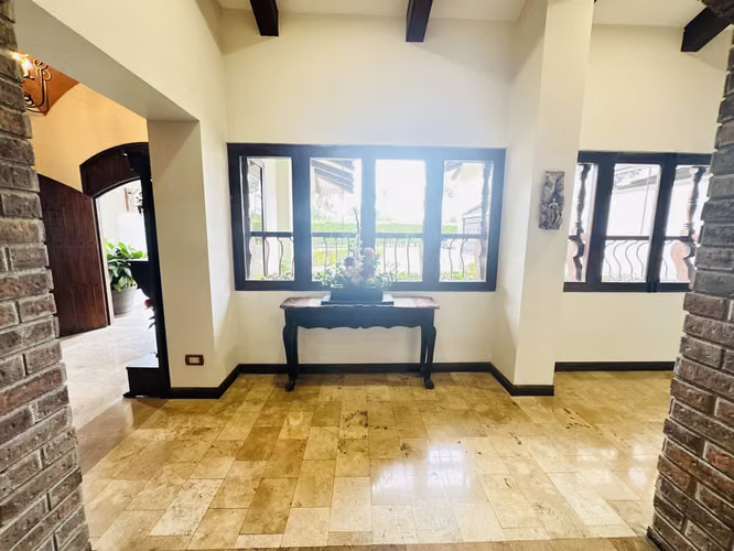 id 36967 Venta de casa en Monterán.