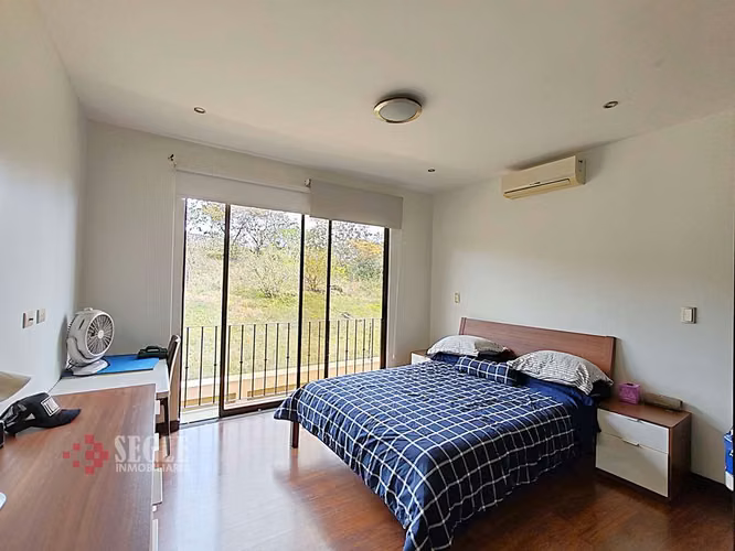 Casa en venta, Guachipelín de Escazú. Loma Real