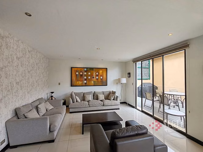 Casa en venta, Guachipelín de Escazú. Loma Real