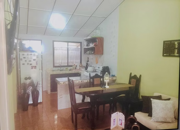 CASA EN VENTA – 2 HABITACIONES– CAÑAS CENTRO, GUANACASTE