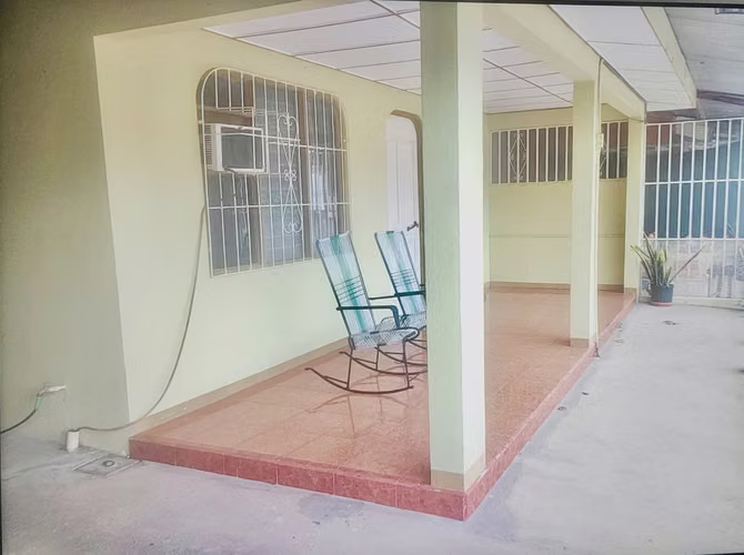 CASA EN VENTA – 2 HABITACIONES– CAÑAS CENTRO, GUANACASTE