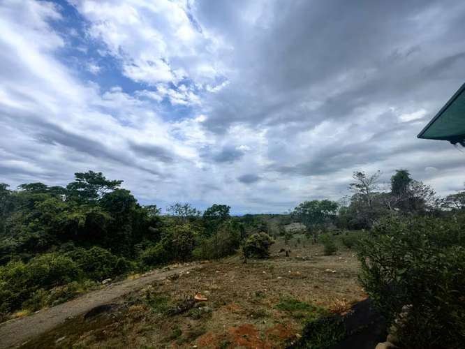 ¡Oportunidad única de inversión en zona con vista al mar!  - Imagen 11