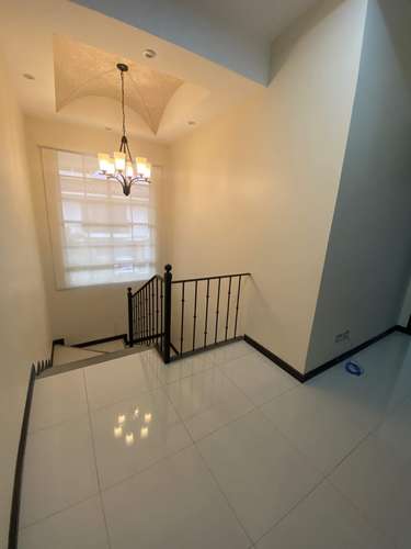 CASA EN SANTA ANA - Imagen 7