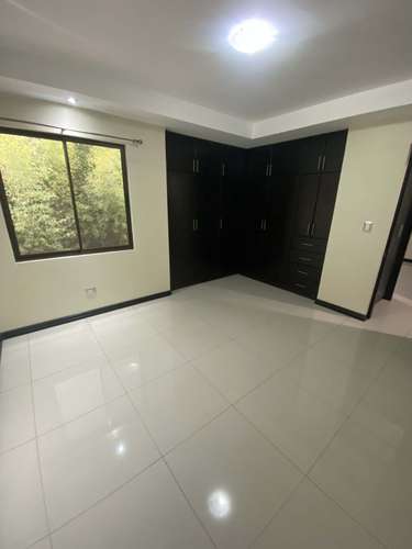 CASA EN SANTA ANA - Imagen 11
