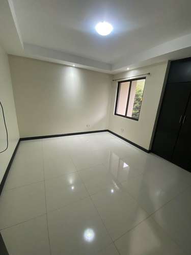 CASA EN SANTA ANA - Imagen 10