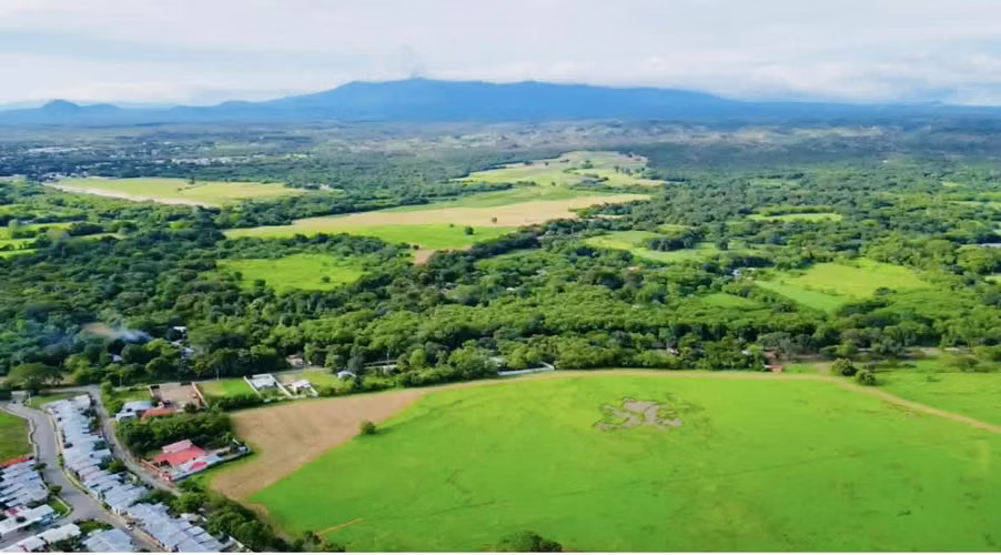 TERRENO DE 10 HECTÁREAS EN VENTA EN LIBERIA CON USO MIXTO GUANACASTE