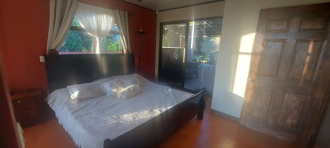 Casa en venta en Grecia, dos plantas, dos terrazas, segura, en las montañas, con lindas vistas - Imagen 6