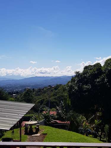 Casa en venta en Grecia, dos plantas, dos terrazas, segura, en las montañas, con lindas vistas - Imagen 18