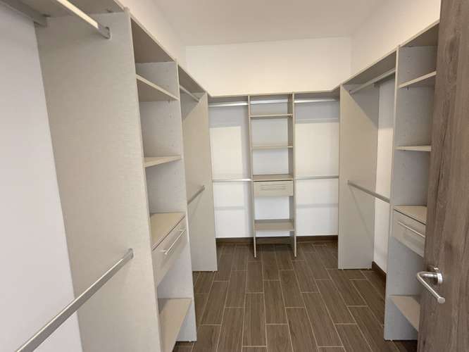 Venta, Penthouse Exclusivo en Alto de Las Palomas – Vistas Inigualables y Estilo Sofisticado 23727 - Imagen 14