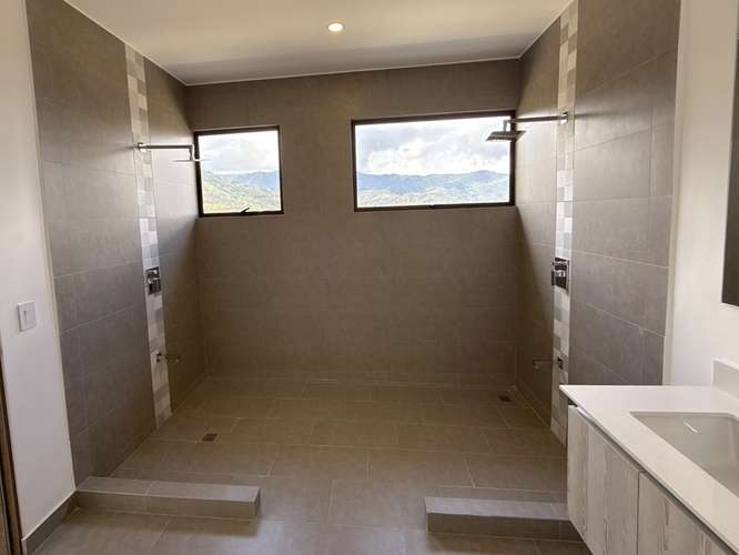 Venta, Penthouse Exclusivo en Alto de Las Palomas – Vistas Inigualables y Estilo Sofisticado 23727 - Imagen 16