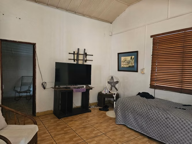 Puntarenas DE OPORTUNIDAD Casa, a 50m de la playa, calle principal de ingreso
