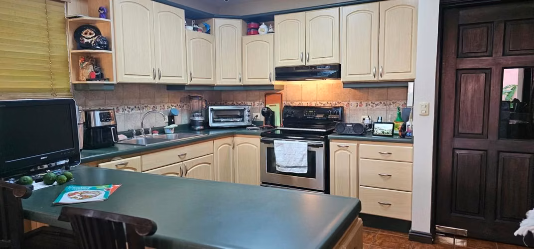 ¡Casa en venta en Residencial Quizarco – Con amplio rancho incluido!